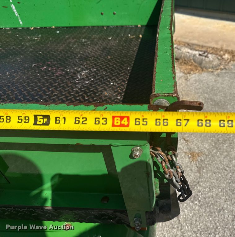 image for item EG8186 2001 John Deere Pro Gator  utility vehicle