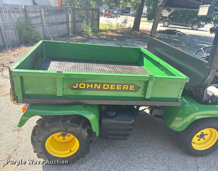 image for item EG8186 2001 John Deere Pro Gator  utility vehicle