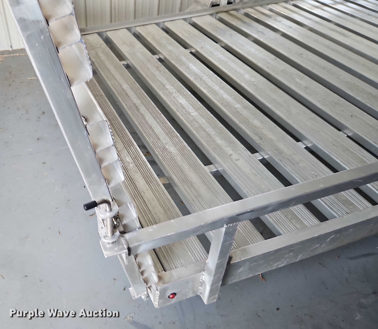 image for item EJ0115 2022 Cherokee Suv 14 utility trailer