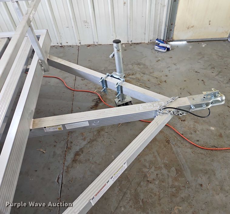 image for item EJ0115 2022 Cherokee Suv 14 utility trailer