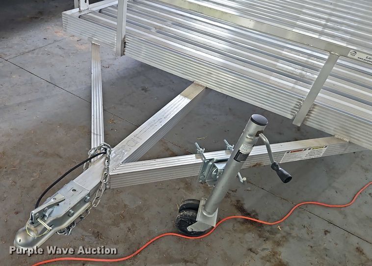 image for item EJ0115 2022 Cherokee Suv 14 utility trailer