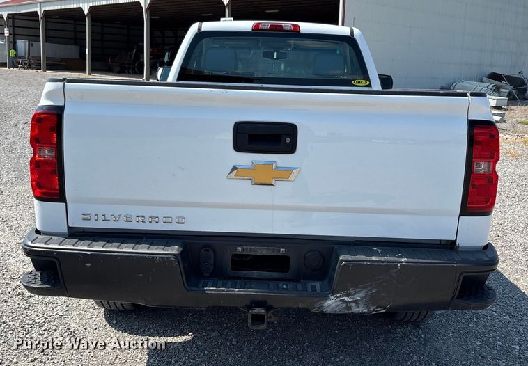 image for item EJ7644 2016 Chevrolet Silverado 1500 pickup truck