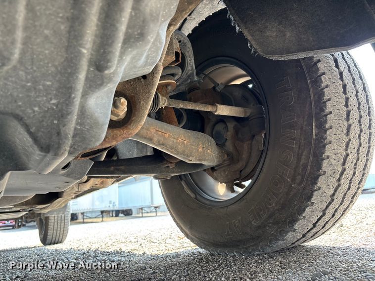 image for item EJ7644 2016 Chevrolet Silverado 1500 pickup truck