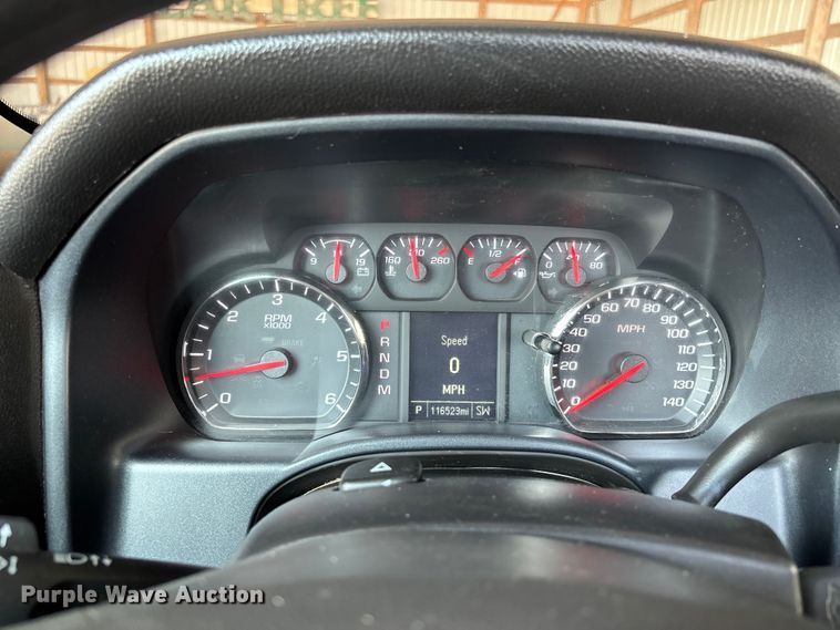 image for item EJ7644 2016 Chevrolet Silverado 1500 pickup truck