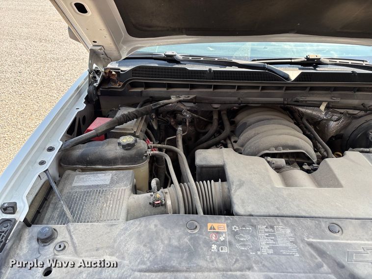 image for item EJ7644 2016 Chevrolet Silverado 1500 pickup truck