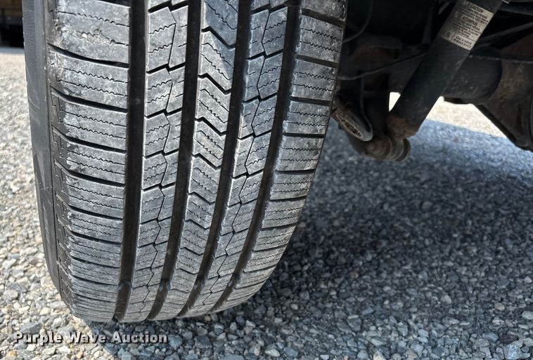 image for item EJ7644 2016 Chevrolet Silverado 1500 pickup truck