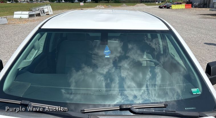 image for item EJ7645 2015 GMC Sierra 1500 Double Cab pickup truck