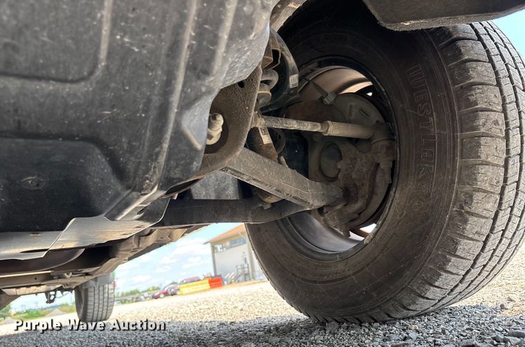 image for item EJ7645 2015 GMC Sierra 1500 Double Cab pickup truck