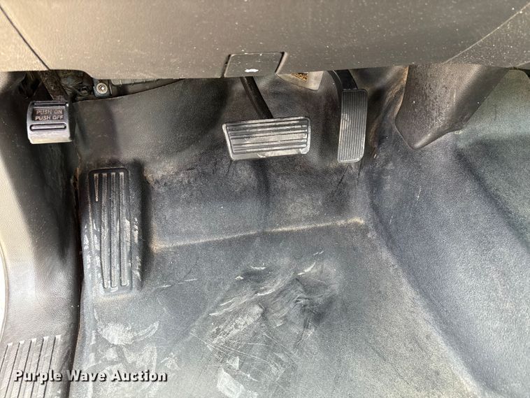 image for item EJ7645 2015 GMC Sierra 1500 Double Cab pickup truck