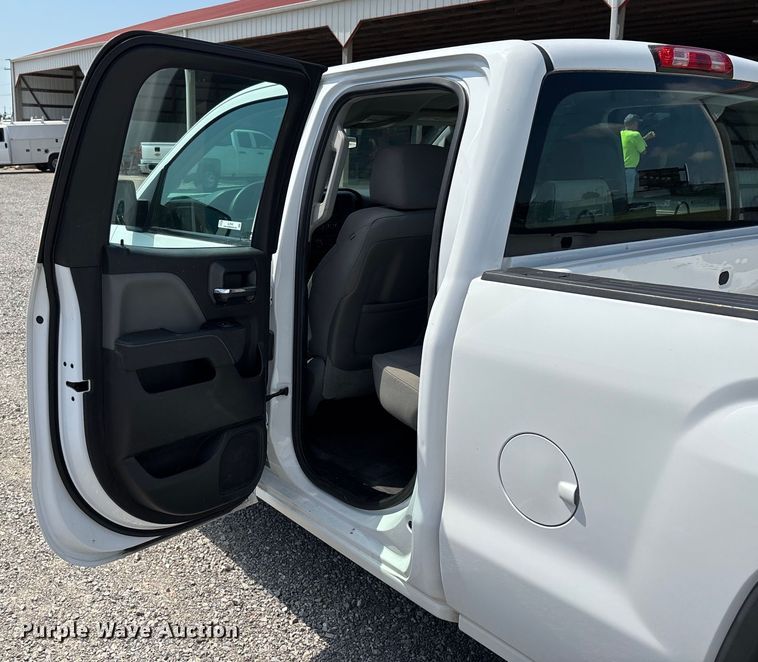 image for item EJ7645 2015 GMC Sierra 1500 Double Cab pickup truck