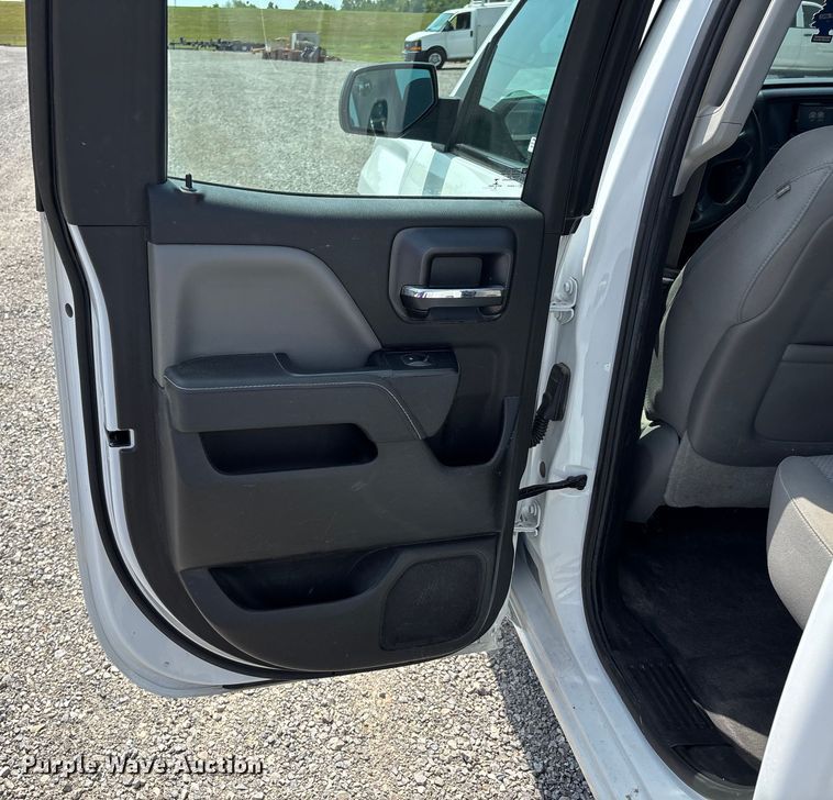 image for item EJ7645 2015 GMC Sierra 1500 Double Cab pickup truck