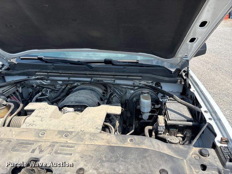 image for item EJ7645 2015 GMC Sierra 1500 Double Cab pickup truck