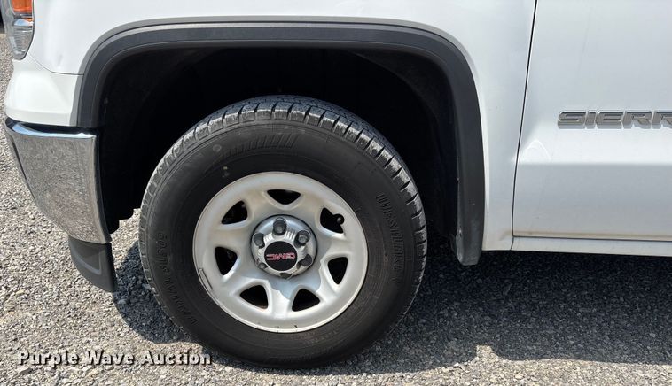 image for item EJ7645 2015 GMC Sierra 1500 Double Cab pickup truck