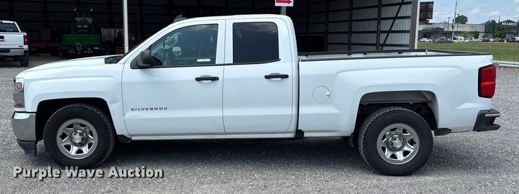 image for item EJ7646 2017 Chevrolet Silverado 1500 Double Cab pickup truck
