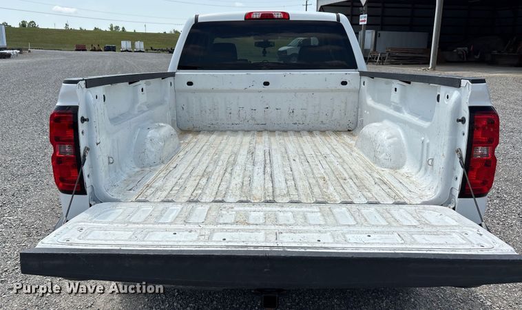 image for item EJ7646 2017 Chevrolet Silverado 1500 Double Cab pickup truck