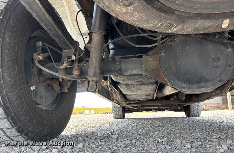 image for item EJ7646 2017 Chevrolet Silverado 1500 Double Cab pickup truck