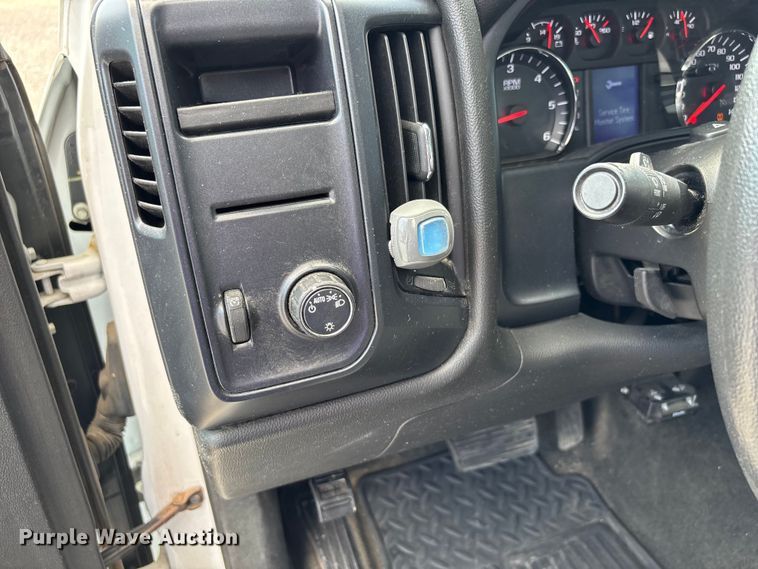 image for item EJ7646 2017 Chevrolet Silverado 1500 Double Cab pickup truck