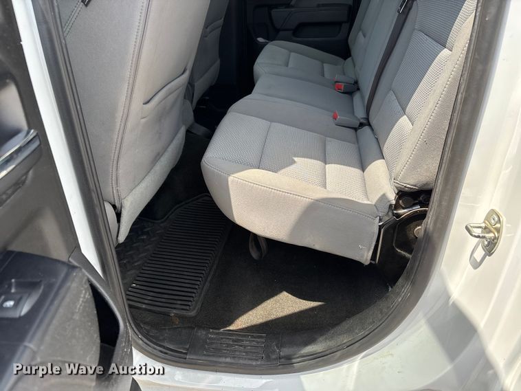 image for item EJ7646 2017 Chevrolet Silverado 1500 Double Cab pickup truck