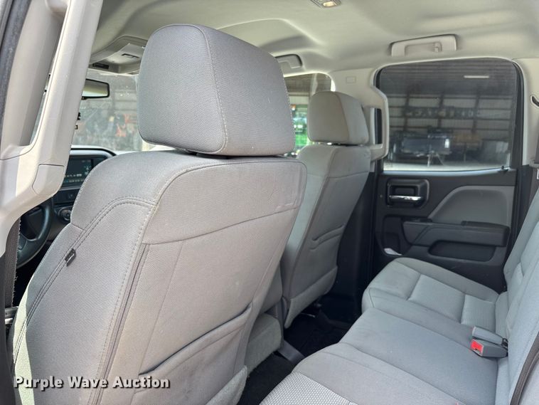 image for item EJ7646 2017 Chevrolet Silverado 1500 Double Cab pickup truck