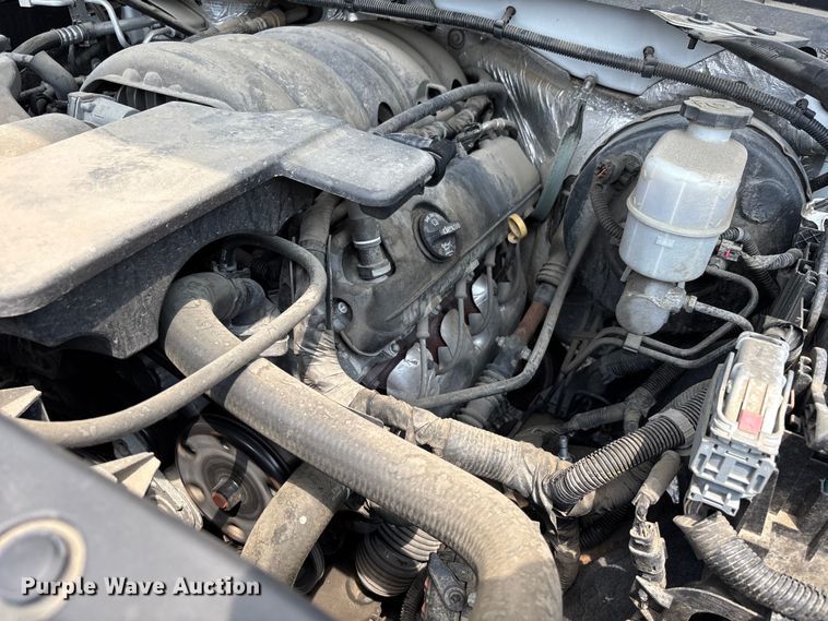 image for item EJ7646 2017 Chevrolet Silverado 1500 Double Cab pickup truck