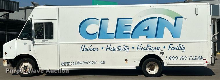 image for item EK8305 2014 Freightliner MT45 delivery van