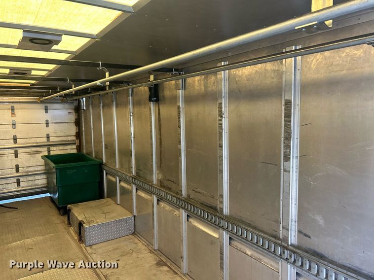 image for item EK8305 2014 Freightliner MT45 delivery van