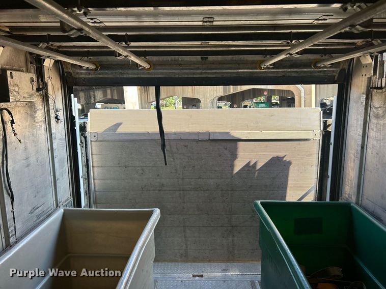 image for item EK8305 2014 Freightliner MT45 delivery van