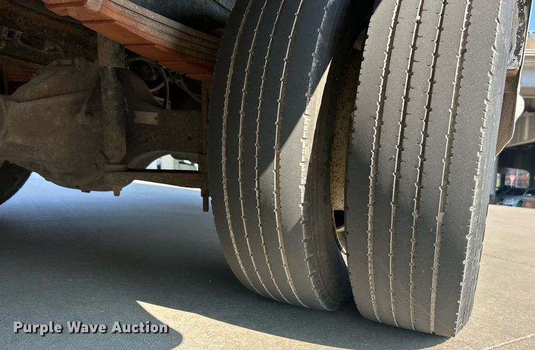 image for item EK8305 2014 Freightliner MT45 delivery van