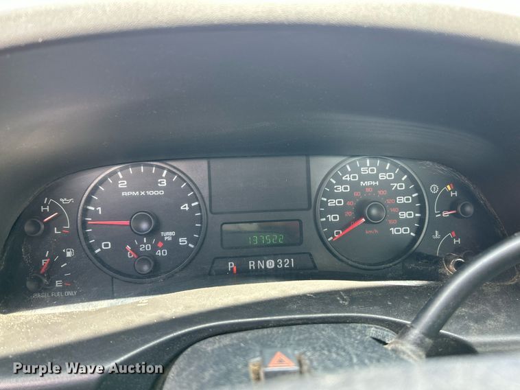 image for item EK8313 2006 Ford F550 Super Duty XL flatbed truck