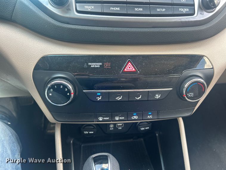 image for item EK8459 2016 Hyundai Tucson SUV