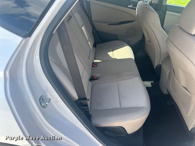 image for item EK8459 2016 Hyundai Tucson SUV