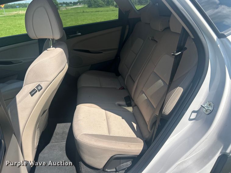 image for item EK8459 2016 Hyundai Tucson SUV