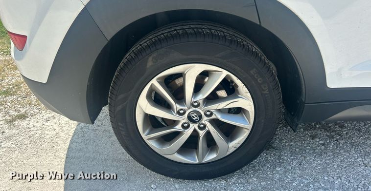 image for item EK8459 2016 Hyundai Tucson SUV