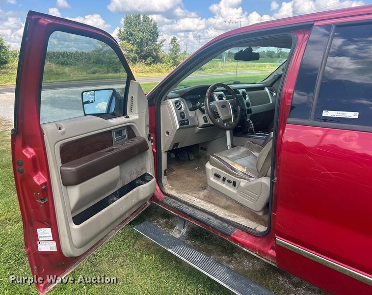 image for item EK8460 2010 Ford F150 Platinum SuperCrew pickup truck