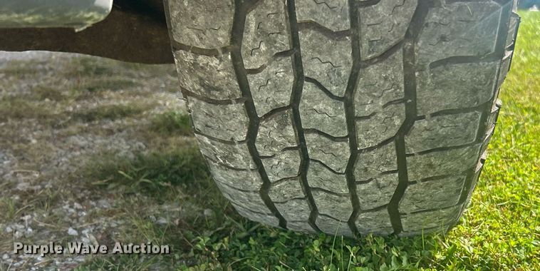 image for item EK8460 2010 Ford F150 Platinum SuperCrew pickup truck