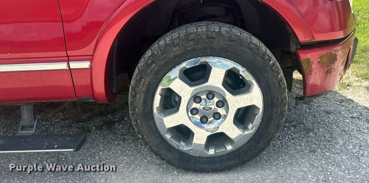 image for item EK8460 2010 Ford F150 Platinum SuperCrew pickup truck