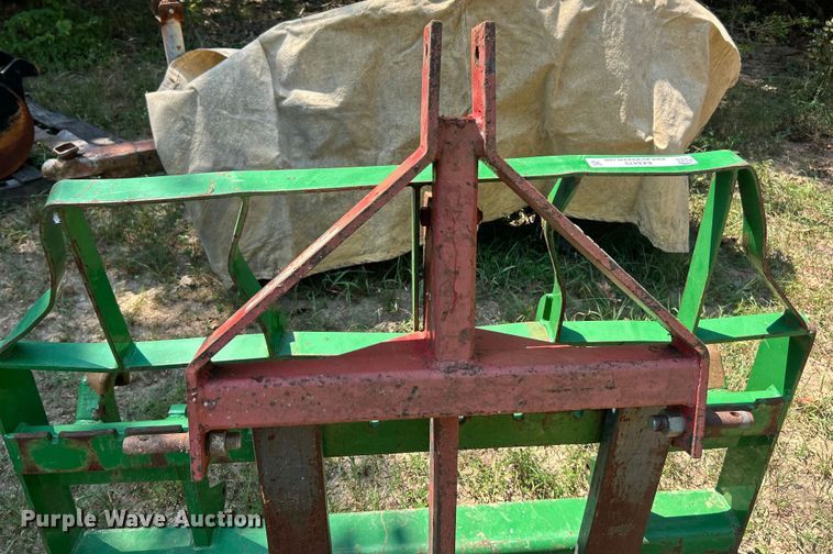 image for item EK8479 Ag equipment