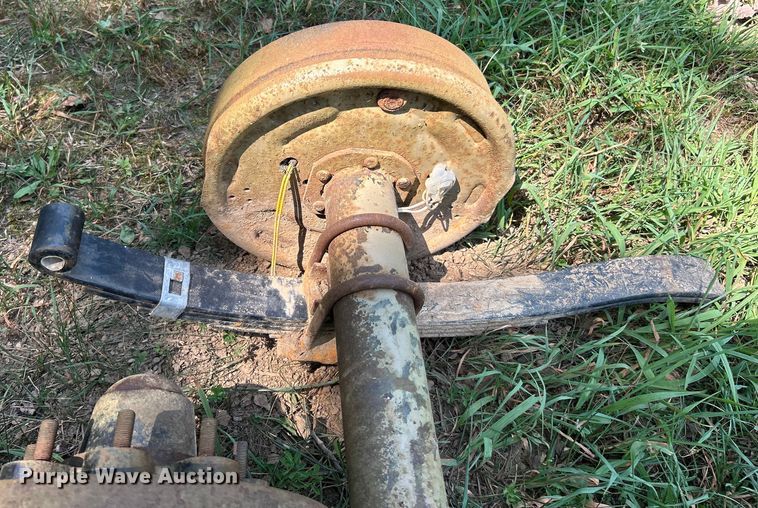 image for item EK8483 (2) axles