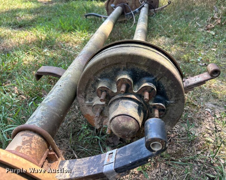 image for item EK8483 (2) axles