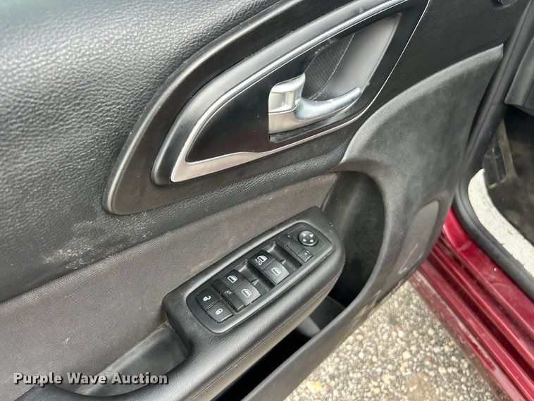 image for item EK8488 2015 Chrysler 200 