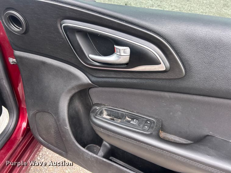 image for item EK8488 2015 Chrysler 200 