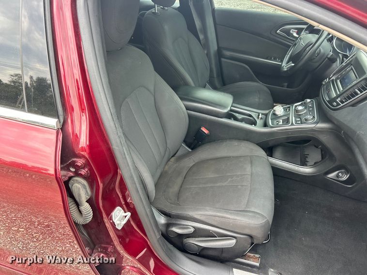 image for item EK8488 2015 Chrysler 200 