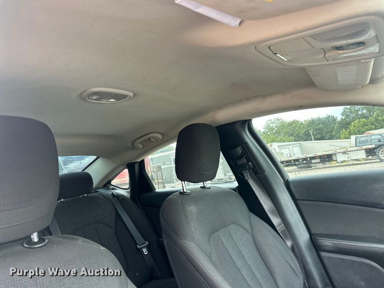 image for item EK8488 2015 Chrysler 200 