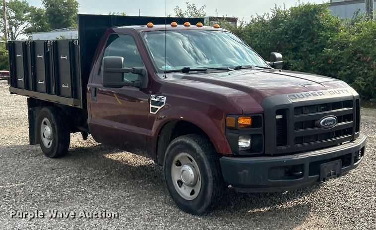 image for item EK8493 2009 Ford F250 Super Duty XL flatbed pickup truck