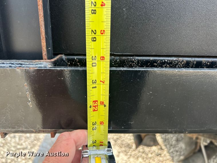 image for item EK8493 2009 Ford F250 Super Duty XL flatbed pickup truck