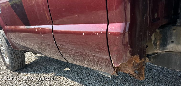 image for item EK8494 2010 Ford F250 Super Duty XLT SuperCab flatbed pickup truck