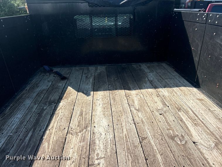 image for item EK8494 2010 Ford F250 Super Duty XLT SuperCab flatbed pickup truck