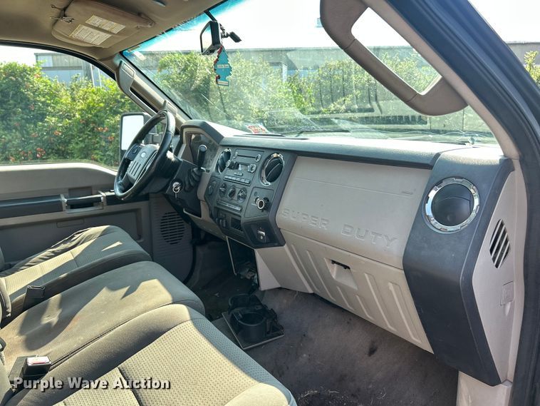 image for item EK8494 2010 Ford F250 Super Duty XLT SuperCab flatbed pickup truck