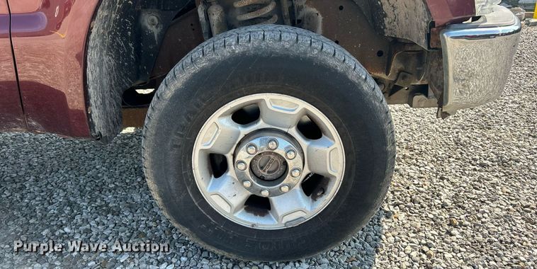 image for item EK8494 2010 Ford F250 Super Duty XLT SuperCab flatbed pickup truck