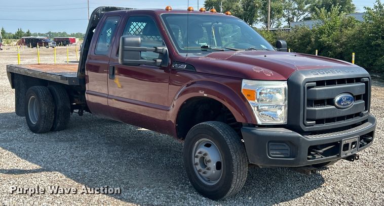 image for item EK8495 2012 Ford F350 Super Duty XL SuperCab flatbed pickup truck